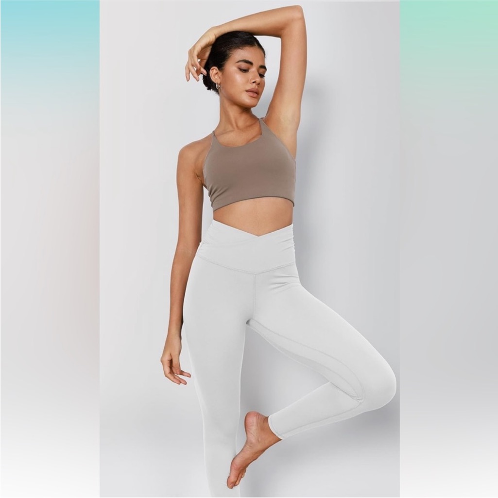 Ododos White Cloud Cross Front Leggings